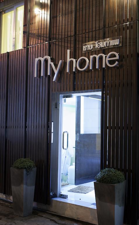 Oyo 1093 De Nawarat Chiang Mai Boutique Apartment Exterior foto
